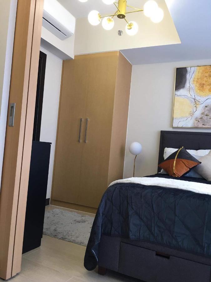 Daniella'S Modern & Cozy Suite In Uptown Bgc Manila Exteriör bild
