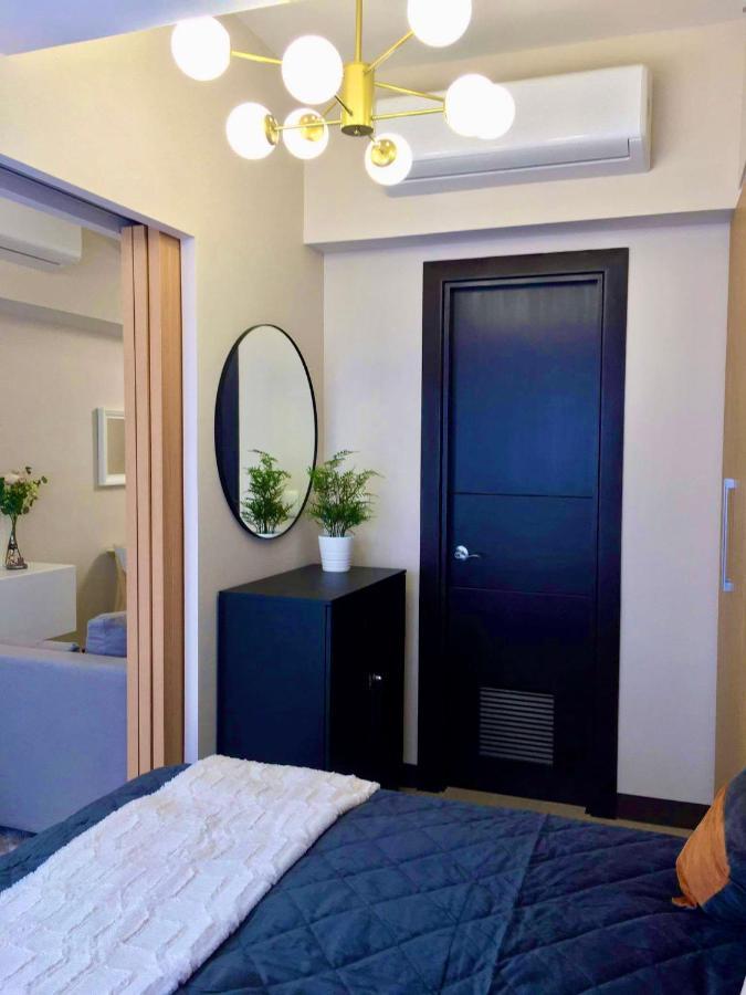 Daniella'S Modern & Cozy Suite In Uptown Bgc Manila Exteriör bild